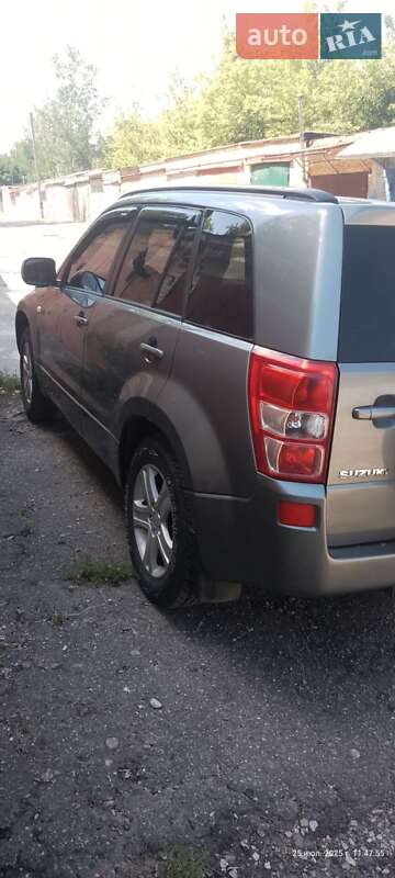 Позашляховик / Кросовер Suzuki Grand Vitara 2006 в Сумах
