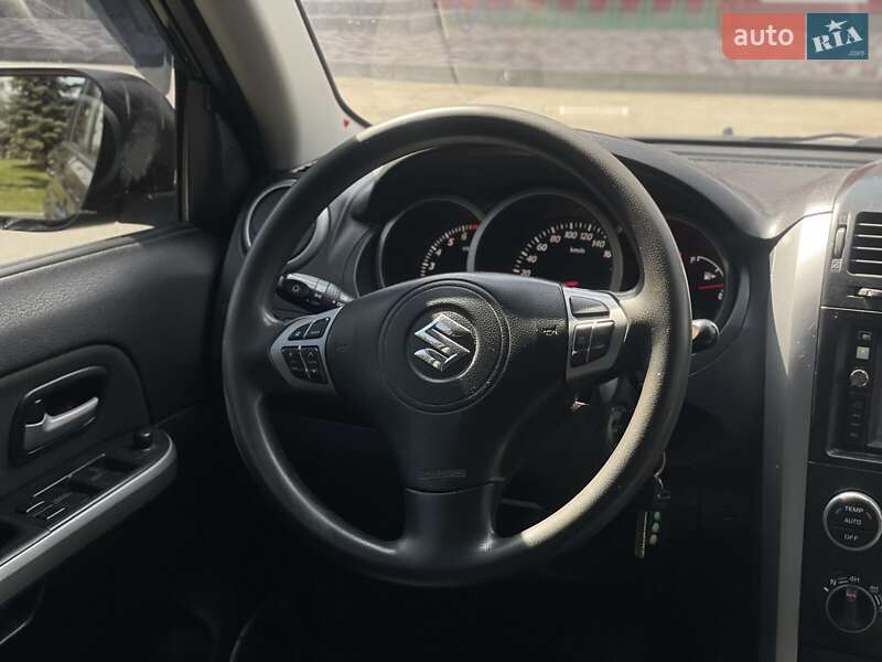 Внедорожник / Кроссовер Suzuki Grand Vitara 2008 в Днепре