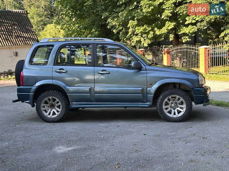 Внедорожник / Кроссовер Suzuki Grand Vitara 2004 в Городнице