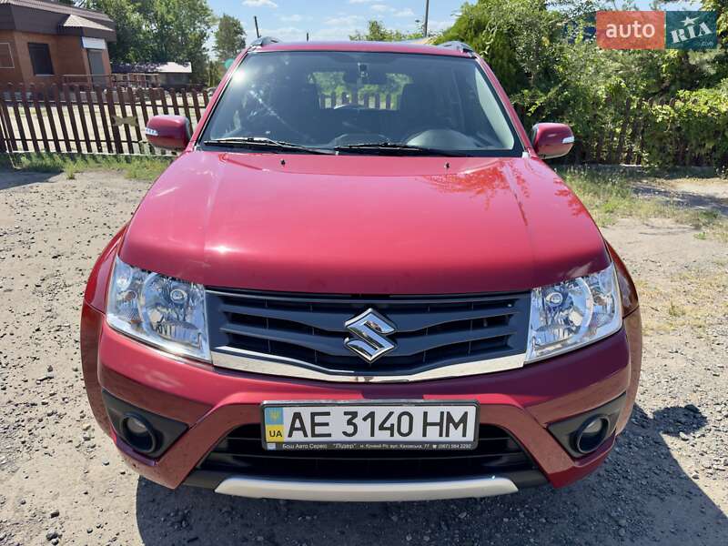 Внедорожник / Кроссовер Suzuki Grand Vitara 2013 в Софиевке