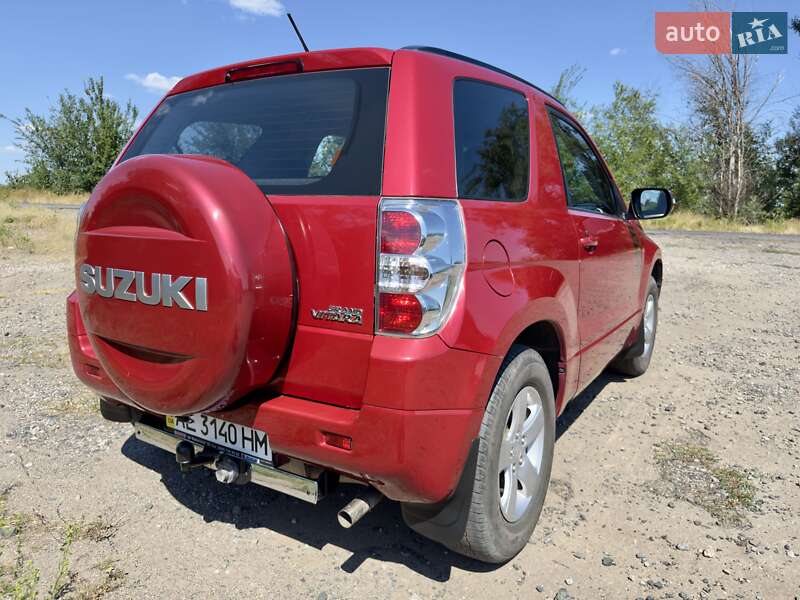 Внедорожник / Кроссовер Suzuki Grand Vitara 2013 в Софиевке