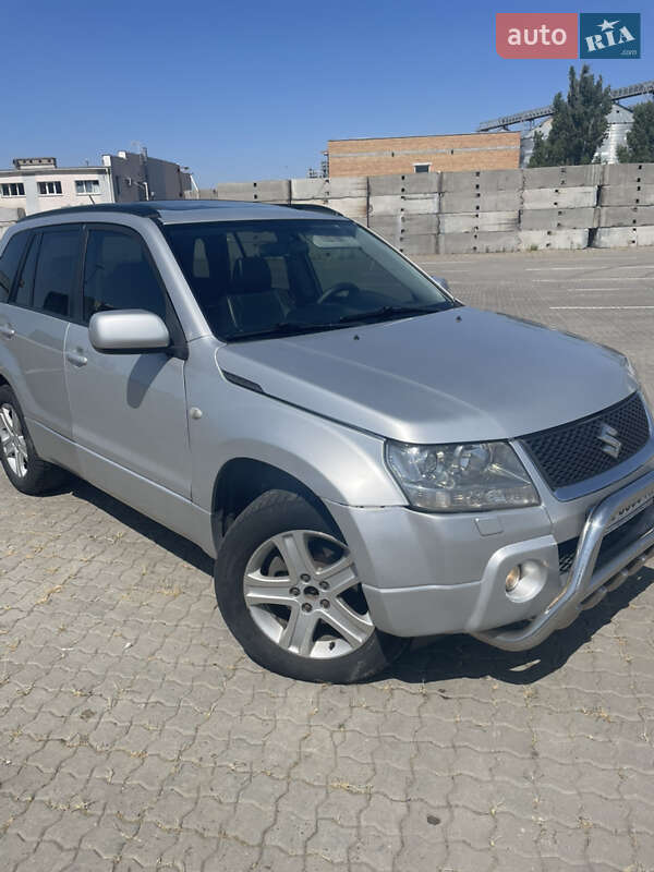 Внедорожник / Кроссовер Suzuki Grand Vitara 2006 в Николаеве фото 11 Внедорожник / Кроссовер Suzuki Grand Vitara 2006 в Николаеве