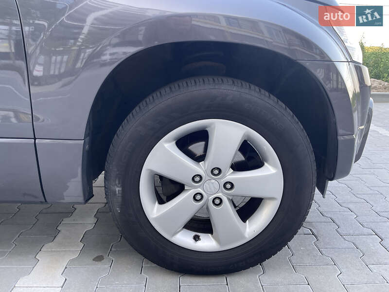 Внедорожник / Кроссовер Suzuki Grand Vitara 2008 в Ирпене