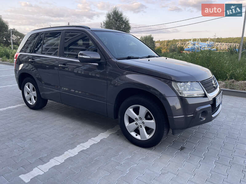Внедорожник / Кроссовер Suzuki Grand Vitara 2008 в Ирпене