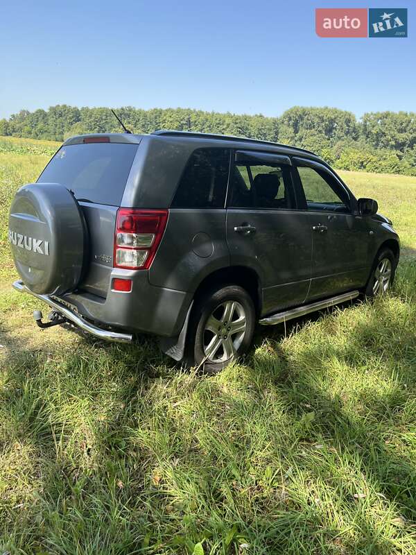 Внедорожник / Кроссовер Suzuki Grand Vitara 2007 в Мене