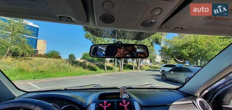 Внедорожник / Кроссовер Suzuki Grand Vitara 2006 в Киеве