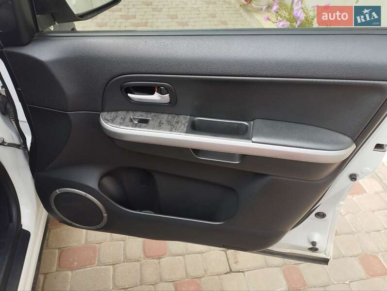 Внедорожник / Кроссовер Suzuki Grand Vitara 2008 в Харькове фото 13 Внедорожник / Кроссовер Suzuki Grand Vitara 2008 в Харькове