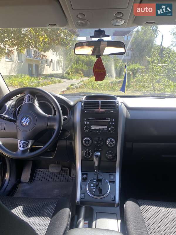 Внедорожник / Кроссовер Suzuki Grand Vitara 2008 в Полтаве фото 11 Внедорожник / Кроссовер Suzuki Grand Vitara 2008 в Полтаве