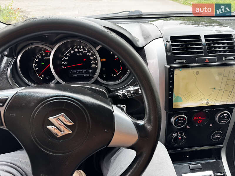 Внедорожник / Кроссовер Suzuki Grand Vitara 2010 в Городке фото 2 Внедорожник / Кроссовер Suzuki Grand Vitara 2010 в Городке