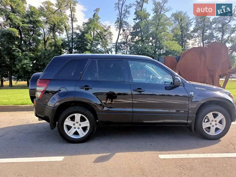 Внедорожник / Кроссовер Suzuki Grand Vitara 2007 в Киеве фото 28 Внедорожник / Кроссовер Suzuki Grand Vitara 2007 в Киеве