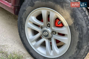 Внедорожник / Кроссовер Suzuki Grand Vitara 2005 в 
