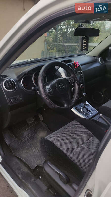 Внедорожник / Кроссовер Suzuki Grand Vitara 2007 в Белгороде-Днестровском фото 4 Внедорожник / Кроссовер Suzuki Grand Vitara 2007 в Белгороде-Днестровском