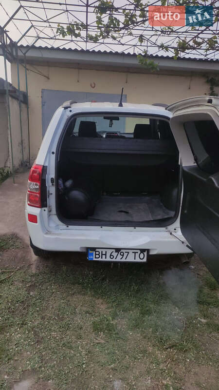 Внедорожник / Кроссовер Suzuki Grand Vitara 2007 в Белгороде-Днестровском фото 6 Внедорожник / Кроссовер Suzuki Grand Vitara 2007 в Белгороде-Днестровском