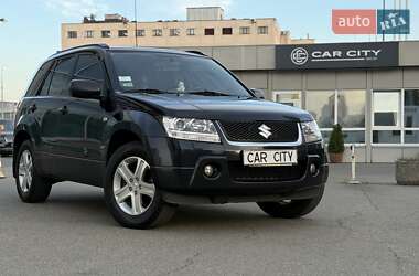 Внедорожник / Кроссовер Suzuki Grand Vitara 2006 в Киеве