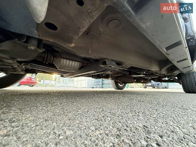 Внедорожник / Кроссовер Suzuki Grand Vitara 2006 в Киеве