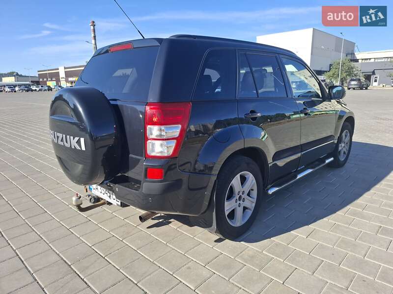 Позашляховик / Кросовер Suzuki Grand Vitara 2006 в Черкасах