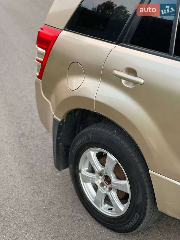 Позашляховик / Кросовер Suzuki Grand Vitara 2006 в Решетилівці