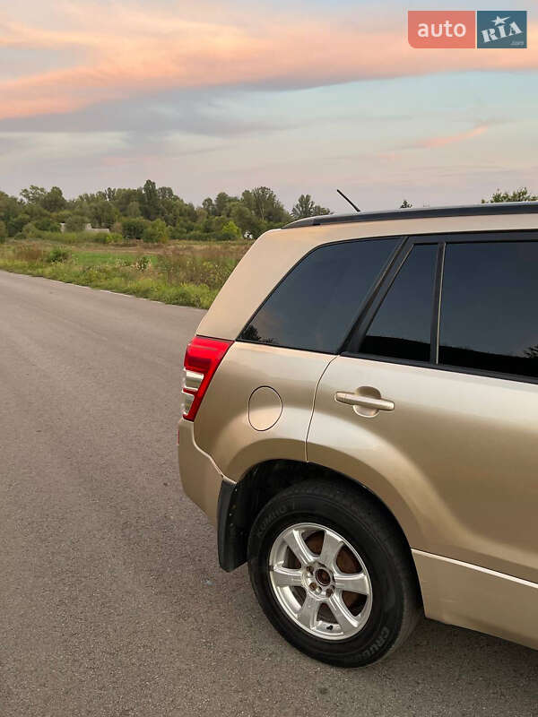 Позашляховик / Кросовер Suzuki Grand Vitara 2006 в Решетилівці