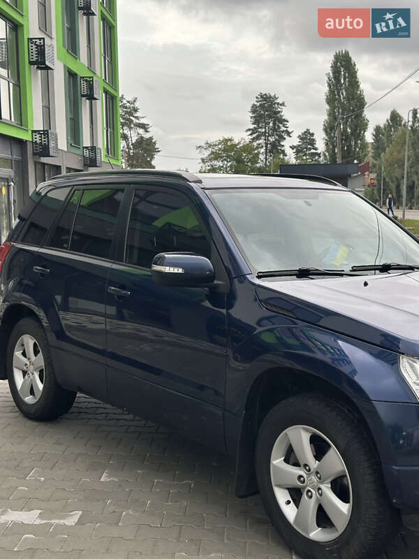 Внедорожник / Кроссовер Suzuki Grand Vitara 2008 в Вараше