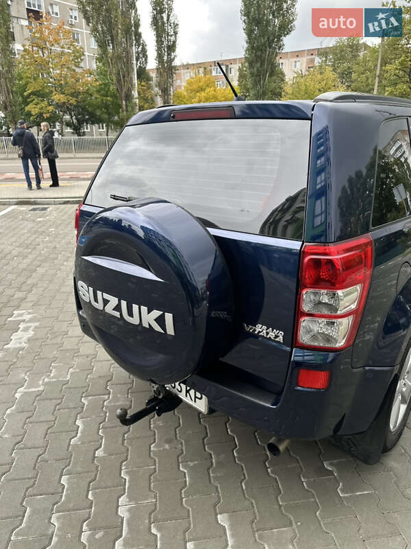 Внедорожник / Кроссовер Suzuki Grand Vitara 2008 в Вараше