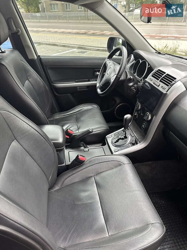 Внедорожник / Кроссовер Suzuki Grand Vitara 2008 в Вараше