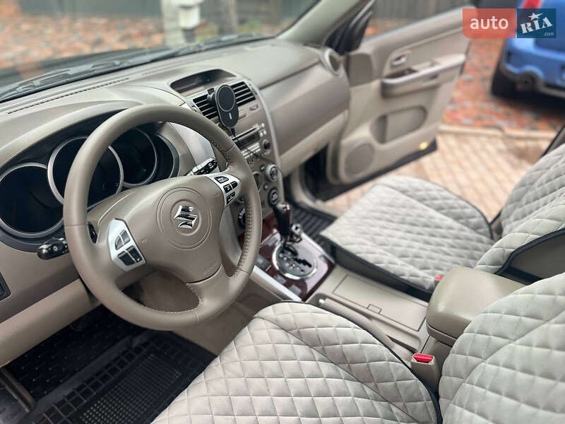 Внедорожник / Кроссовер Suzuki Grand Vitara 2008 в Киеве