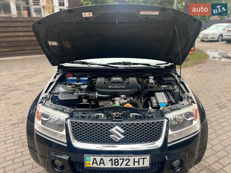Внедорожник / Кроссовер Suzuki Grand Vitara 2008 в Киеве