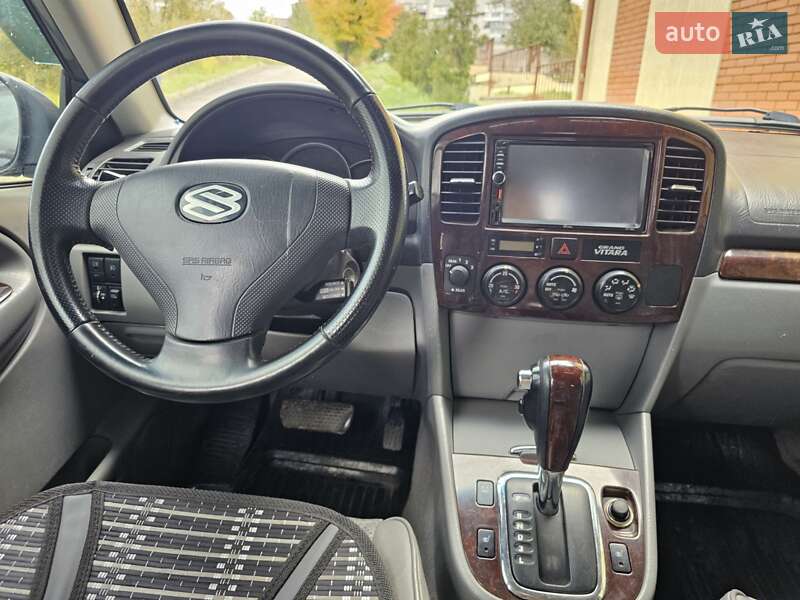Внедорожник / Кроссовер Suzuki Grand Vitara 2005 в Новом Роздоле фото 17 Внедорожник / Кроссовер Suzuki Grand Vitara 2005 в Новом Роздоле