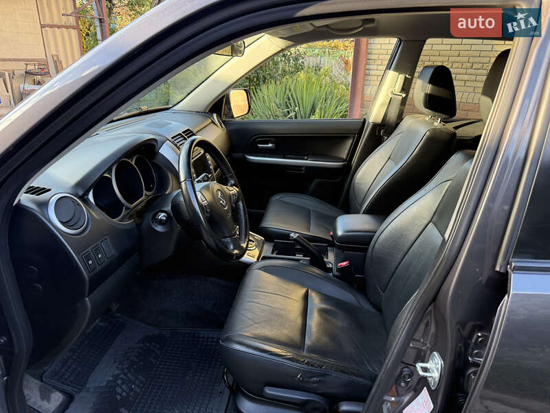 Внедорожник / Кроссовер Suzuki Grand Vitara 2016 в Днепре