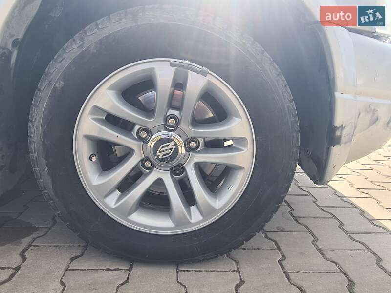 Внедорожник / Кроссовер Suzuki Grand Vitara 2005 в Тернополе фото 8 Внедорожник / Кроссовер Suzuki Grand Vitara 2005 в Тернополе
