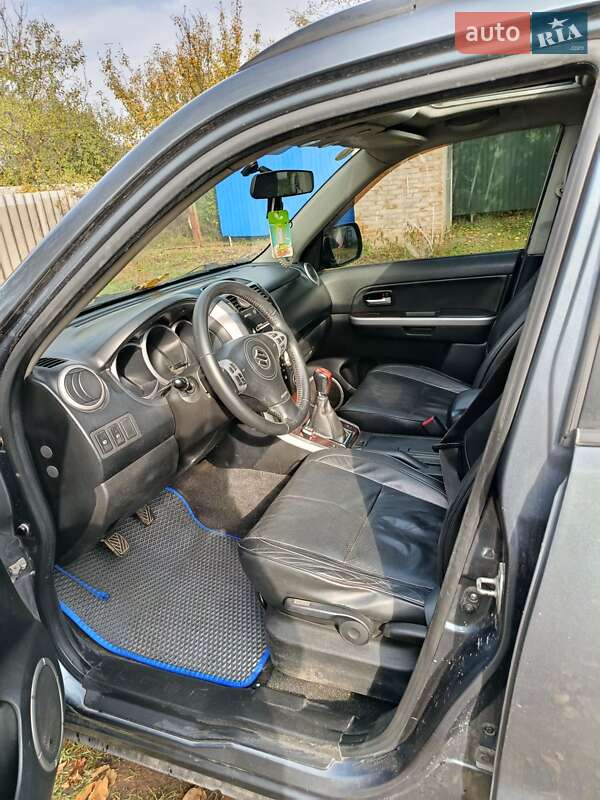 Внедорожник / Кроссовер Suzuki Grand Vitara 2007 в Люботине