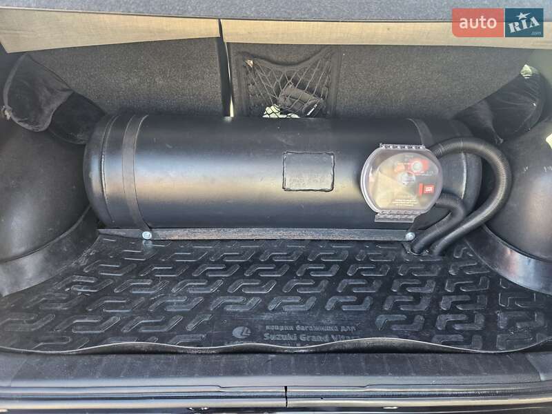 Внедорожник / Кроссовер Suzuki Grand Vitara 2008 в Днепре