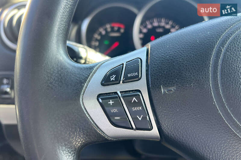 Позашляховик / Кросовер Suzuki Grand Vitara 2008 в Чернівцях