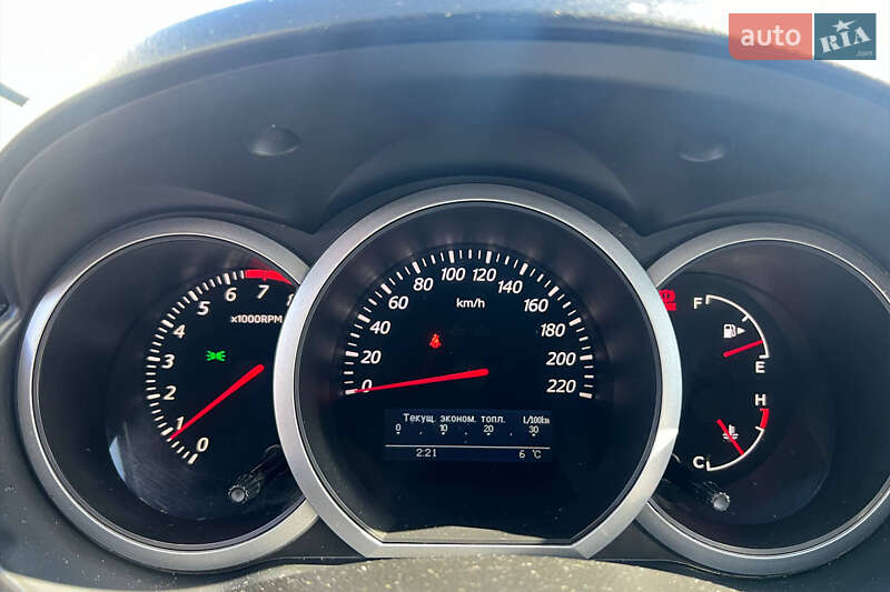 Позашляховик / Кросовер Suzuki Grand Vitara 2008 в Чернівцях