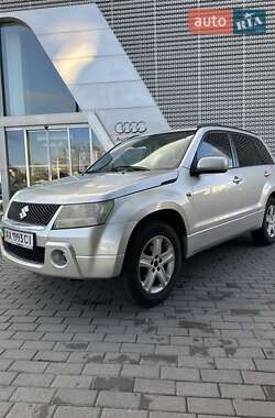 Внедорожник / Кроссовер Suzuki Grand Vitara 2005 в 