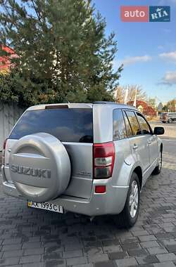 Внедорожник / Кроссовер Suzuki Grand Vitara 2005 в 