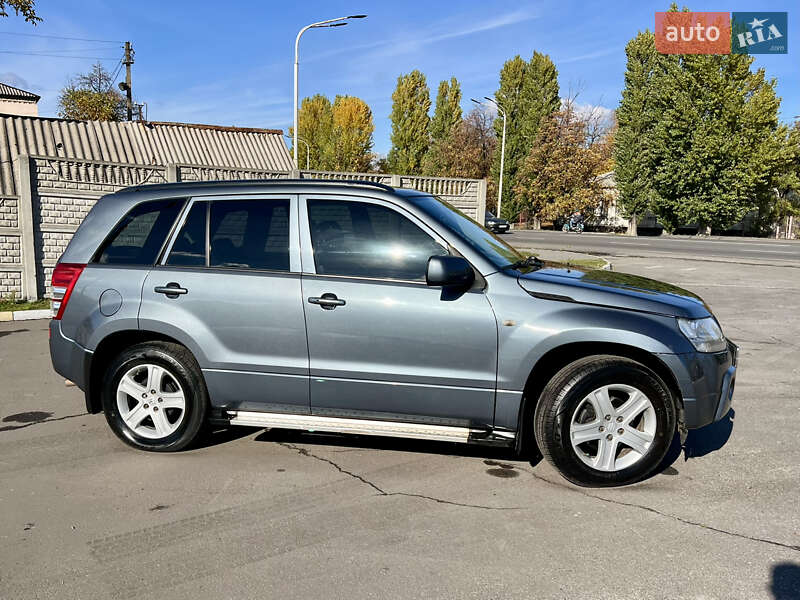 Внедорожник / Кроссовер Suzuki Grand Vitara 2006 в Павлограде фото 6 Внедорожник / Кроссовер Suzuki Grand Vitara 2006 в Павлограде