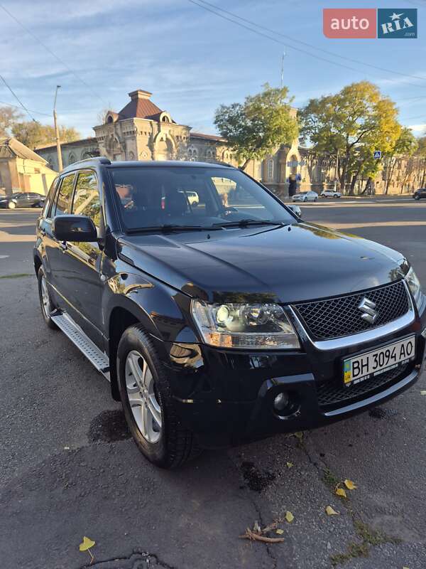 Внедорожник / Кроссовер Suzuki Grand Vitara 2006 в Раздельной