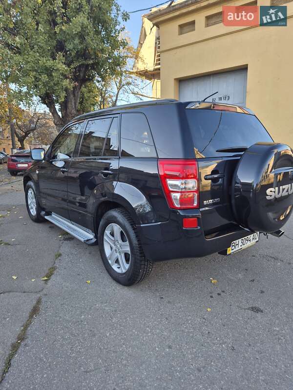 Внедорожник / Кроссовер Suzuki Grand Vitara 2006 в Раздельной