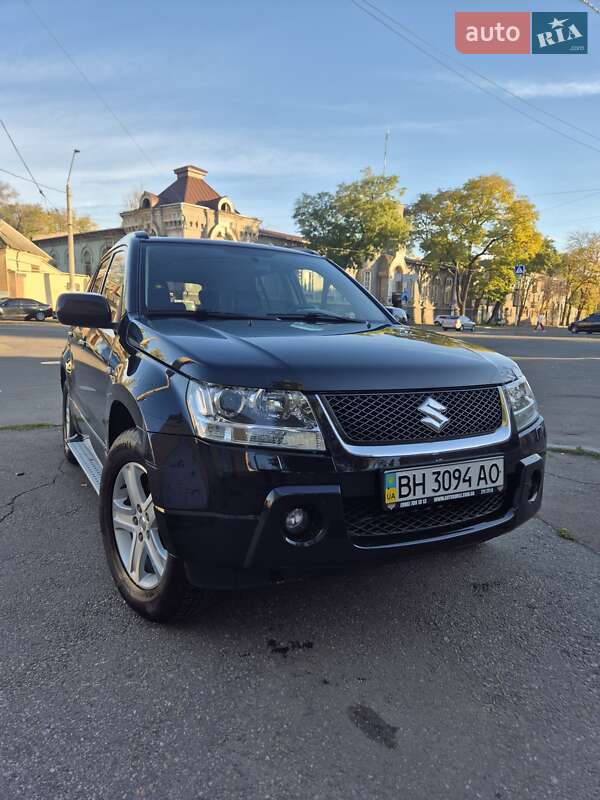 Внедорожник / Кроссовер Suzuki Grand Vitara 2006 в Раздельной