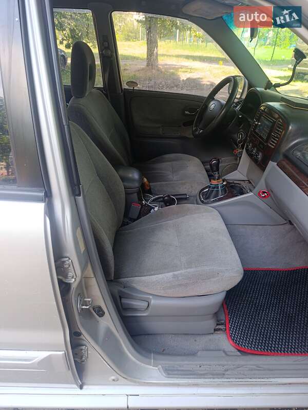 Внедорожник / Кроссовер Suzuki Grand Vitara 2003 в Днепре фото 8 Внедорожник / Кроссовер Suzuki Grand Vitara 2003 в Днепре