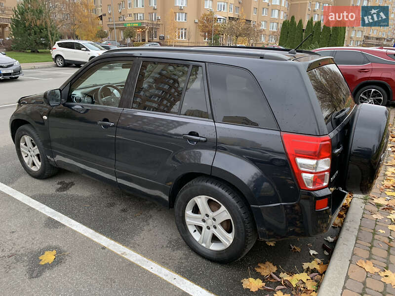 Внедорожник / Кроссовер Suzuki Grand Vitara 2006 в Киеве фото Внедорожник / Кроссовер Suzuki Grand Vitara 2006 в Киеве