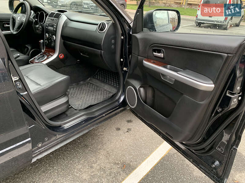 Внедорожник / Кроссовер Suzuki Grand Vitara 2006 в Киеве фото 12 Внедорожник / Кроссовер Suzuki Grand Vitara 2006 в Киеве