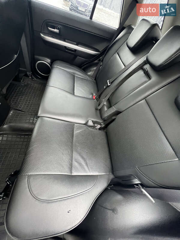 Внедорожник / Кроссовер Suzuki Grand Vitara 2015 в Львове