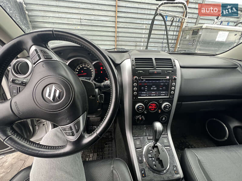 Внедорожник / Кроссовер Suzuki Grand Vitara 2015 в Львове