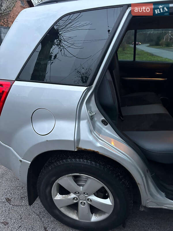 Внедорожник / Кроссовер Suzuki Grand Vitara 2010 в Виннице