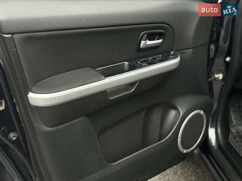 Внедорожник / Кроссовер Suzuki Grand Vitara 2008 в Белой Церкви