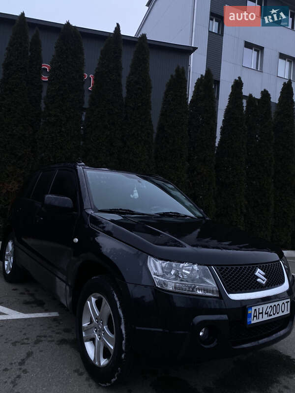 Внедорожник / Кроссовер Suzuki Grand Vitara 2008 в Киеве