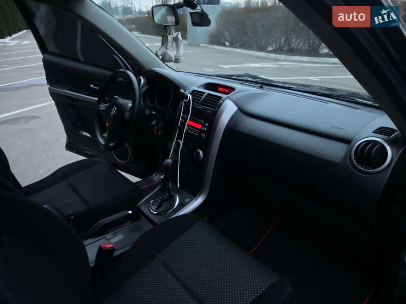 Внедорожник / Кроссовер Suzuki Grand Vitara 2008 в Киеве