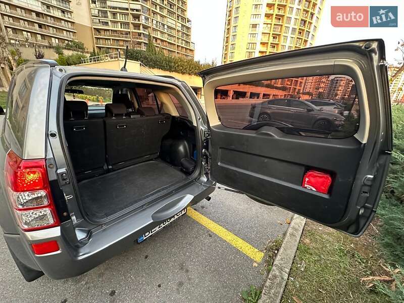 Внедорожник / Кроссовер Suzuki Grand Vitara 2007 в Николаеве